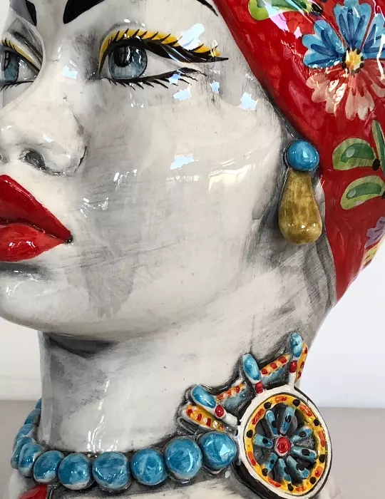 TESTA DI MORO DONNA